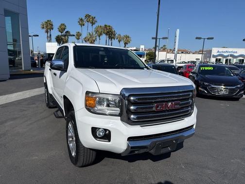 Summit White 2017 GMC Canyon SLT