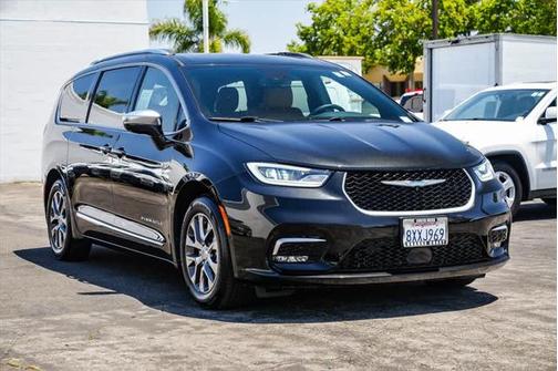 2021 Chrysler Pacifica L