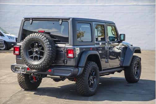 2025 Jeep Wrangler 4xe Willys