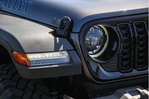2025 Jeep Wrangler 4xe Willys