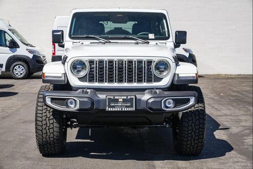 2025 Jeep Wrangler 4-Door Sahara 4x4