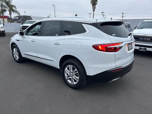 2018 Buick Enclave Essence