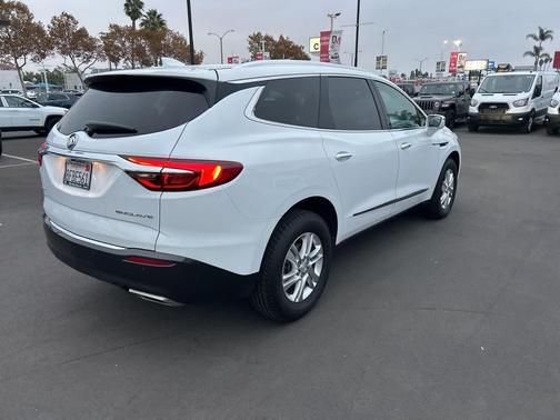 2018 Buick Enclave Essence