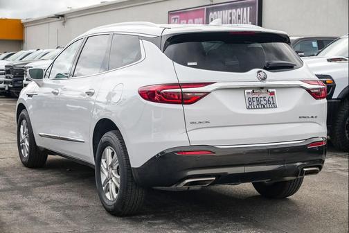 2018 Buick Enclave Essence