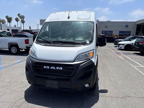 Bright White Clearcoat 2024 RAM ProMaster 2500 Tradesman
