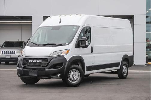Bright White Clearcoat 2024 RAM ProMaster 2500 Tradesman
