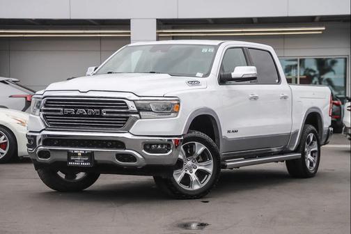 Bright White Clearcoat 2021 RAM 1500 Laramie