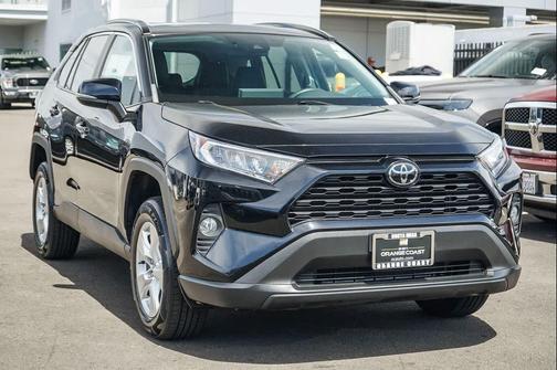 Midnight Black Metallic 2021 Toyota RAV4 XLE