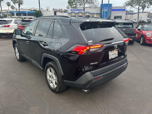 Midnight Black Metallic 2021 Toyota RAV4 XLE
