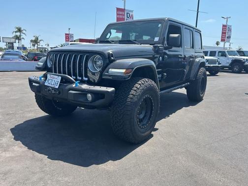 2022 Jeep Wrangler Unlimited 4xe Sahara