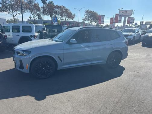 2023 BMW X3 sDrive30i