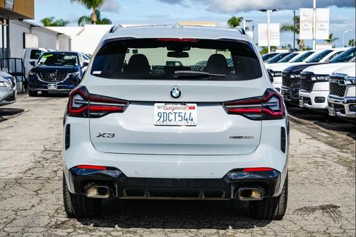 2023 BMW X3 sDrive30i