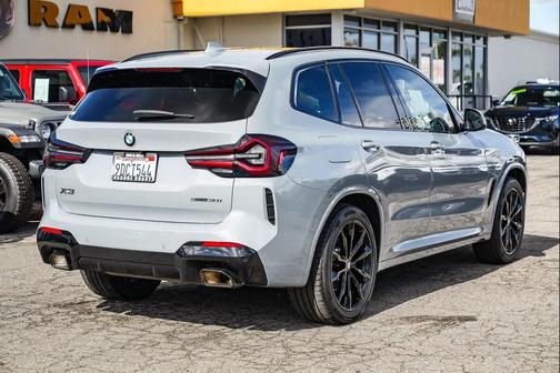2023 BMW X3 sDrive30i