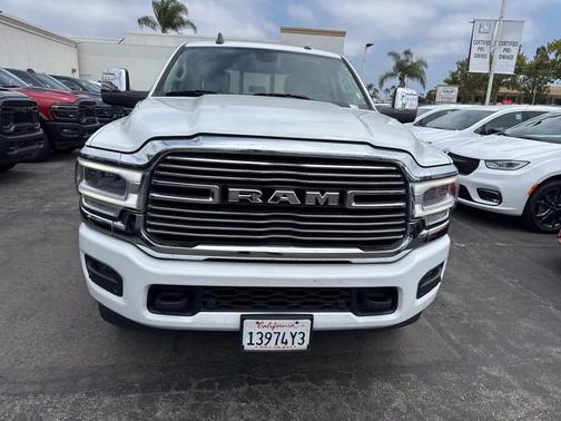 Bright White Clearcoat 2024 RAM 2500 Laramie Crew Cab 4x4 6'4' Box