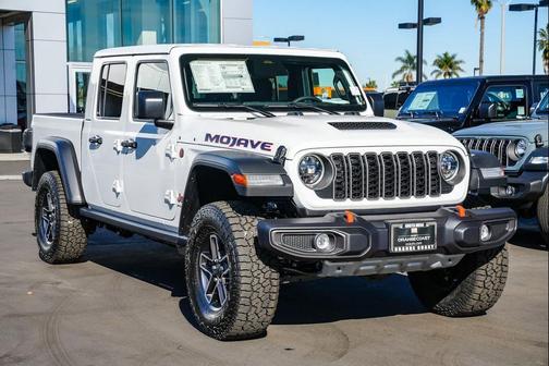 2026 Jeep Gladiator Mojave 4x4