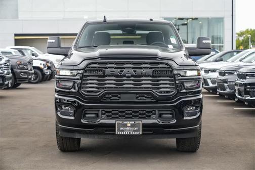 2025 RAM 2500 Big Horn Crew Cab 4x4 6'4' Box