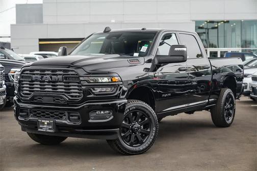 2025 RAM 2500 Big Horn Crew Cab 4x4 6'4' Box