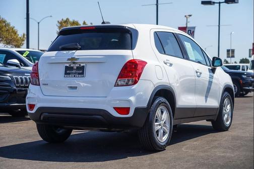 2022 Chevrolet Trax LS