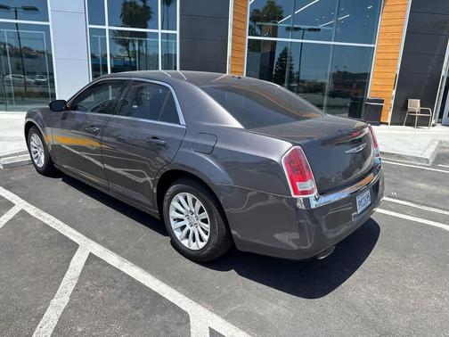 Granite Crystal Metallic Clearcoat 2014 Chrysler 300 S