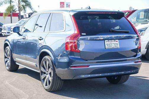 2024 Volvo XC90 B6 Ultimate Bright Theme 7-Seater