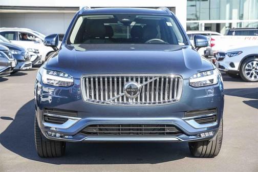 2024 Volvo XC90 B6 Ultimate Bright Theme 7-Seater