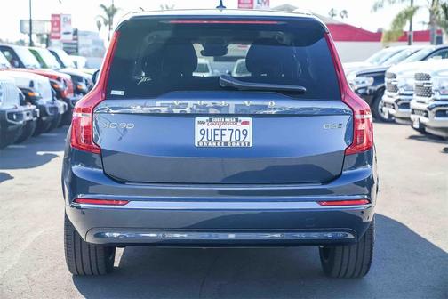 2024 Volvo XC90 B6 Ultimate Bright Theme 7-Seater