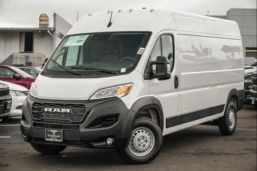 2026 RAM ProMaster 3500 Window Van High Roof