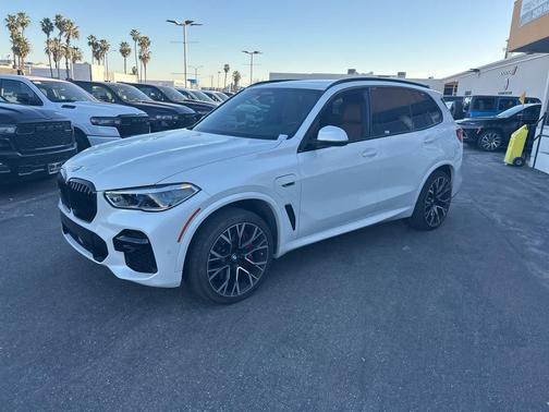 2022 BMW X5 PHEV xDrive45e