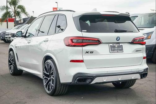 2022 BMW X5 PHEV xDrive45e