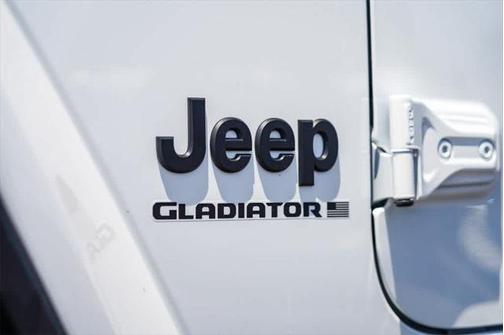 2025 Jeep Gladiator Big Bear