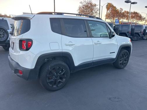 2022 Jeep Renegade Altitude