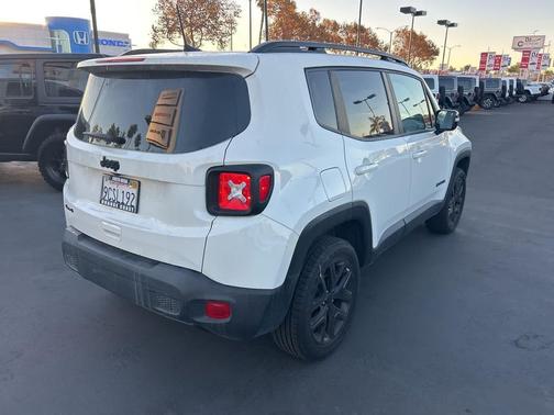 2022 Jeep Renegade Altitude