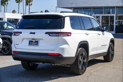 2025 Jeep Grand Cherokee L Altitude