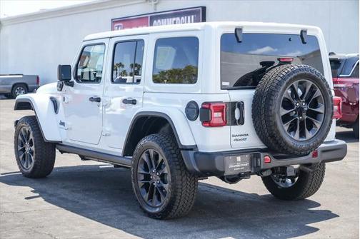 2025 Jeep Wrangler 4xe Base