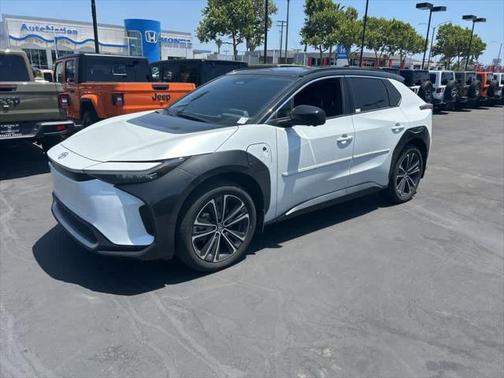 2023 Toyota bZ4X Limited