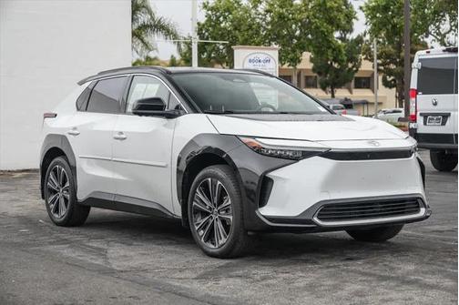 2023 Toyota bZ4X Limited