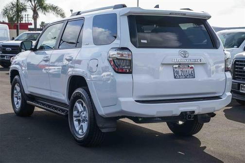 2022 Toyota 4Runner SR5