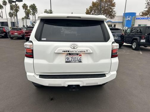 2022 Toyota 4Runner SR5