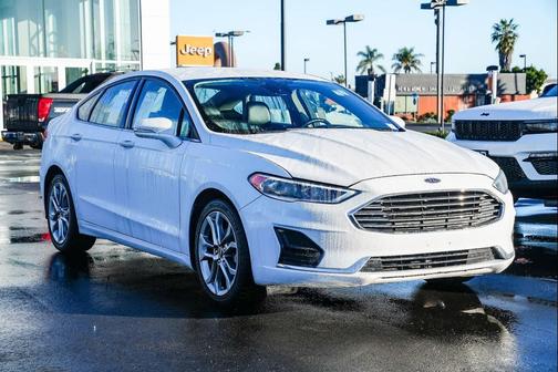 2020 Ford Fusion SEL