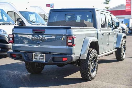 2026 Jeep Gladiator Willys 4x4