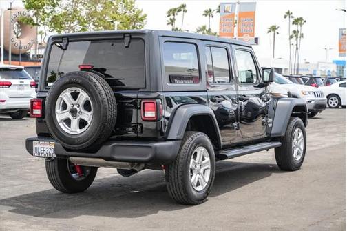 2018 Jeep Wrangler Unlimited Sport