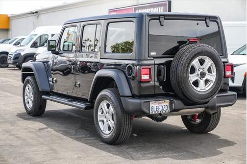 2018 Jeep Wrangler Unlimited Sport