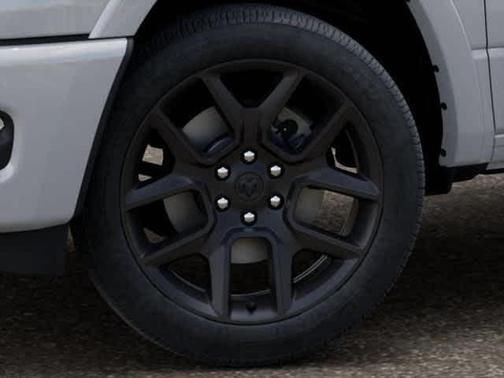 Bright White Clearcoat 2026 RAM 1500 Laramie