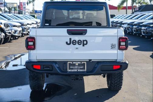 2026 Jeep Gladiator Willys 4x4