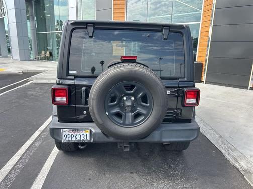 2020 Jeep Wrangler Sport