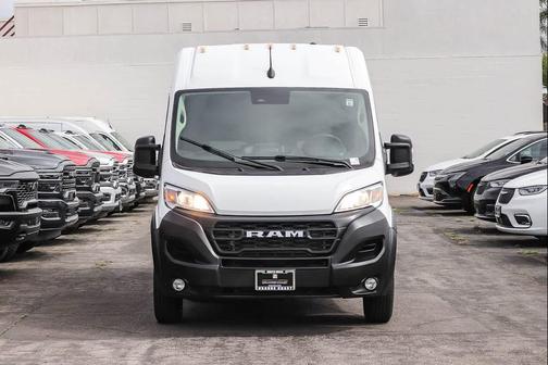Bright White Clearcoat 2025 RAM ProMaster 2500 Tradesman