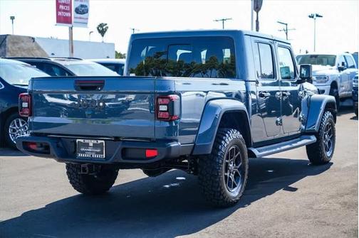 2025 Jeep Gladiator Big Bear