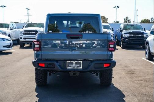 2025 Jeep Gladiator Big Bear
