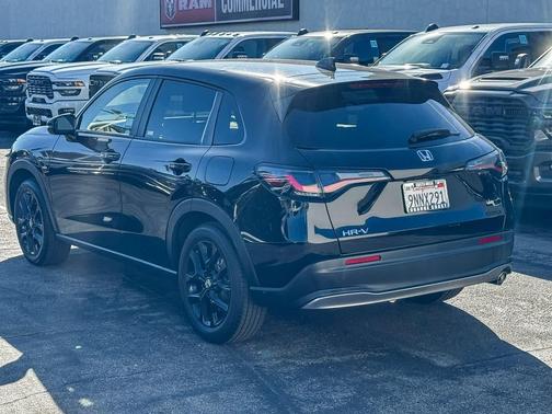2025 Honda HR-V 2WD Sport