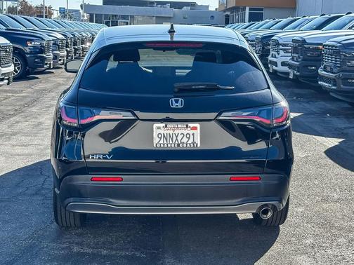 2025 Honda HR-V 2WD Sport